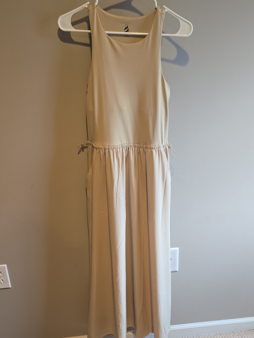 Lou & Grey Sleeveless Cream Drawstring-Waist Maxi Dress